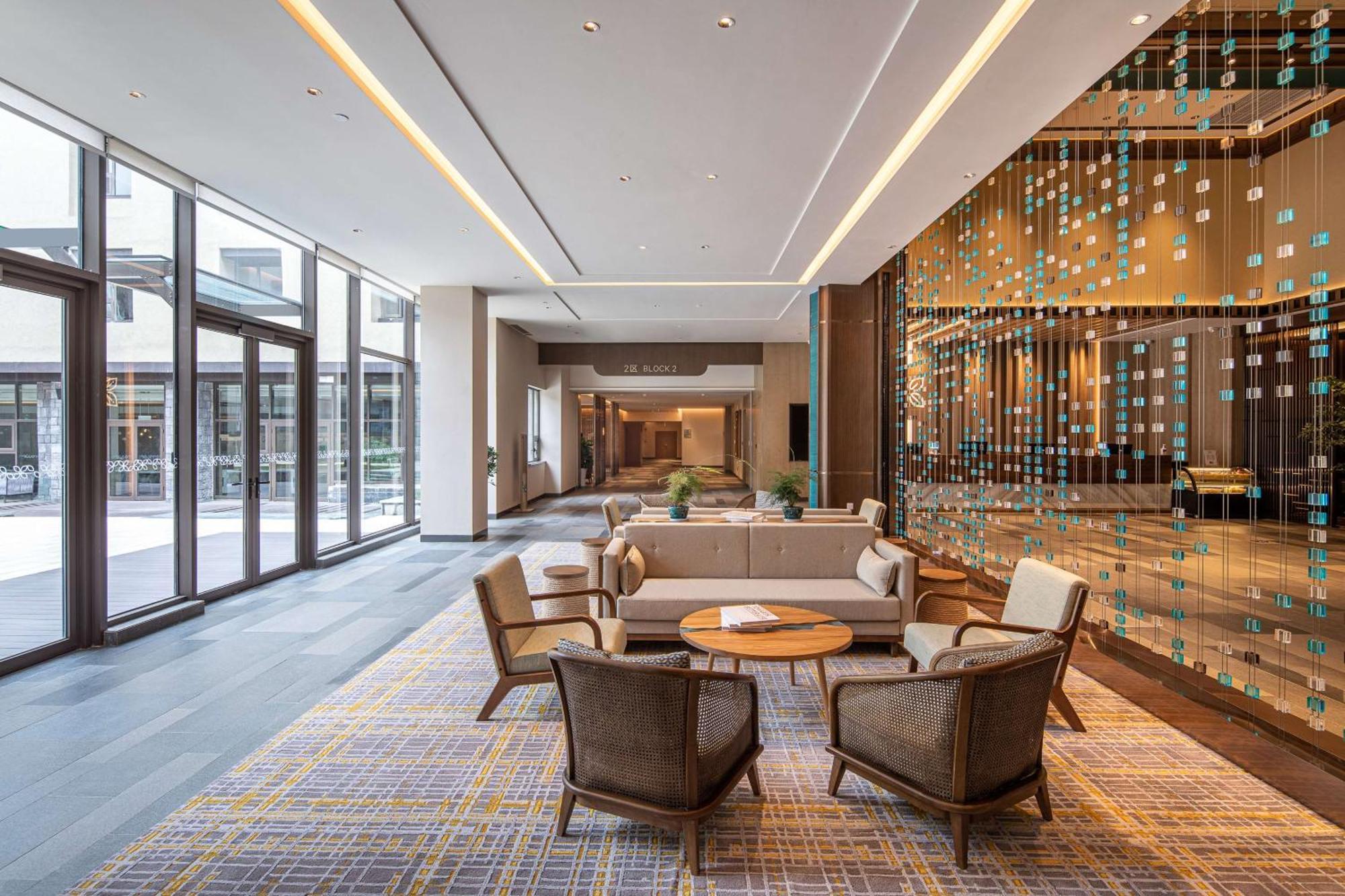 Hilton Garden Inn 九寨溝市 エクステリア 写真