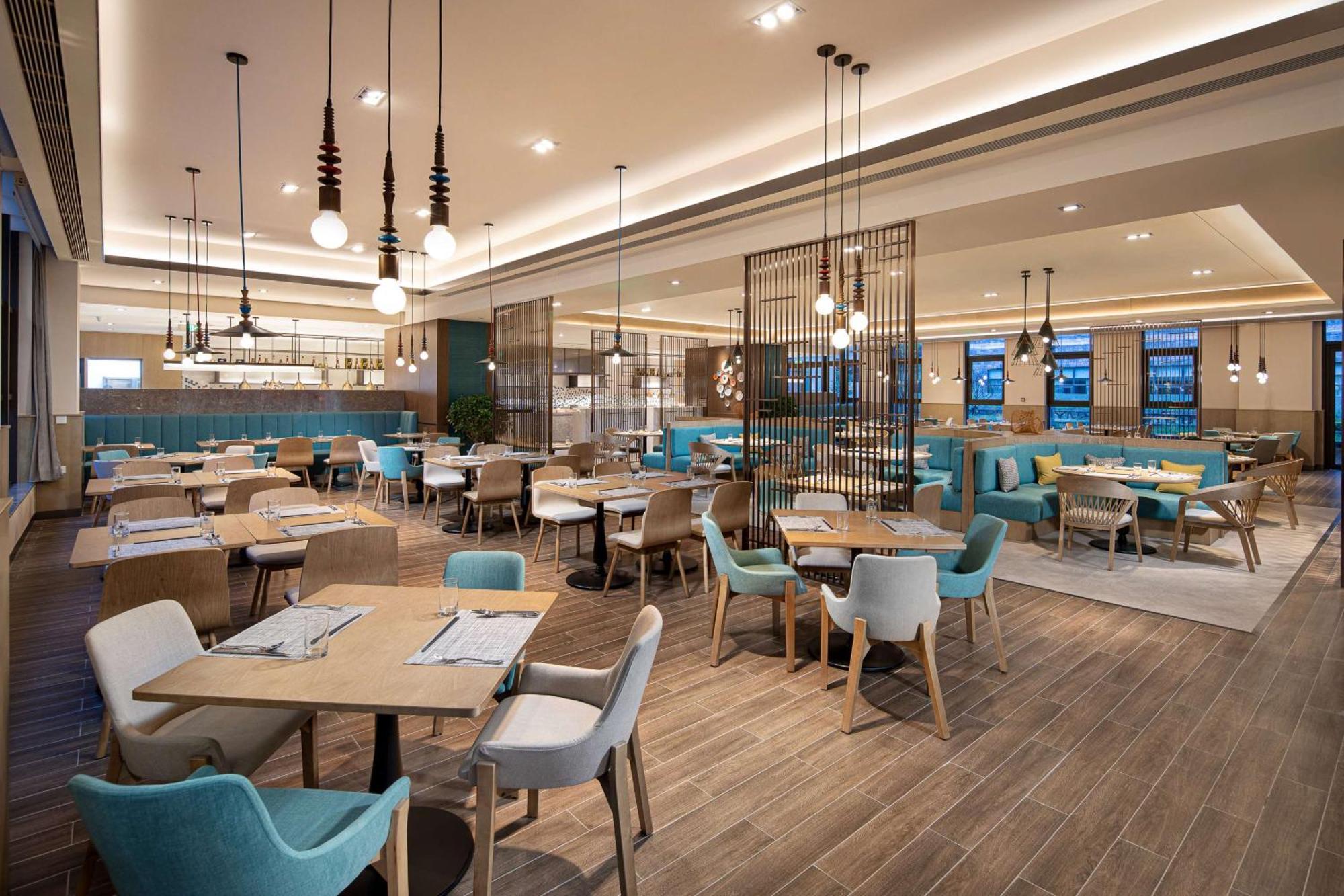 Hilton Garden Inn 九寨溝市 エクステリア 写真
