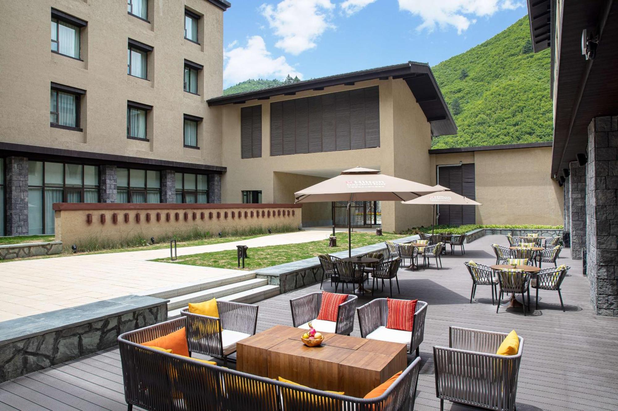 Hilton Garden Inn 九寨溝市 エクステリア 写真